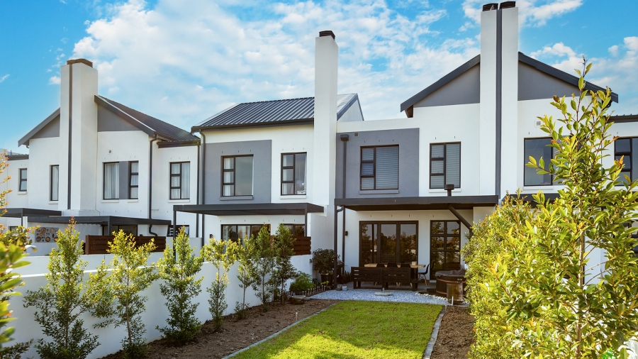 2 Bedroom Property for Sale in Le Coste Estate Western Cape